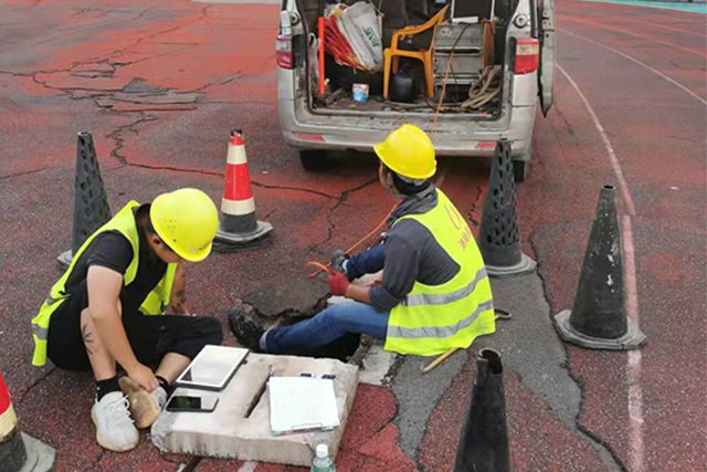 化糞池清一清，環(huán)境衛(wèi)生更安心！